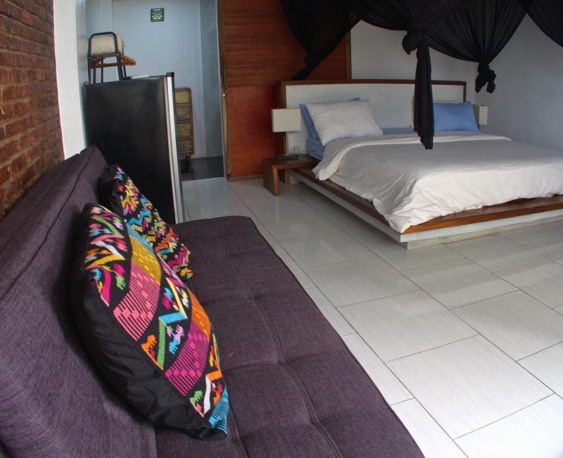 3 Waves Hotel Huu Exterior photo