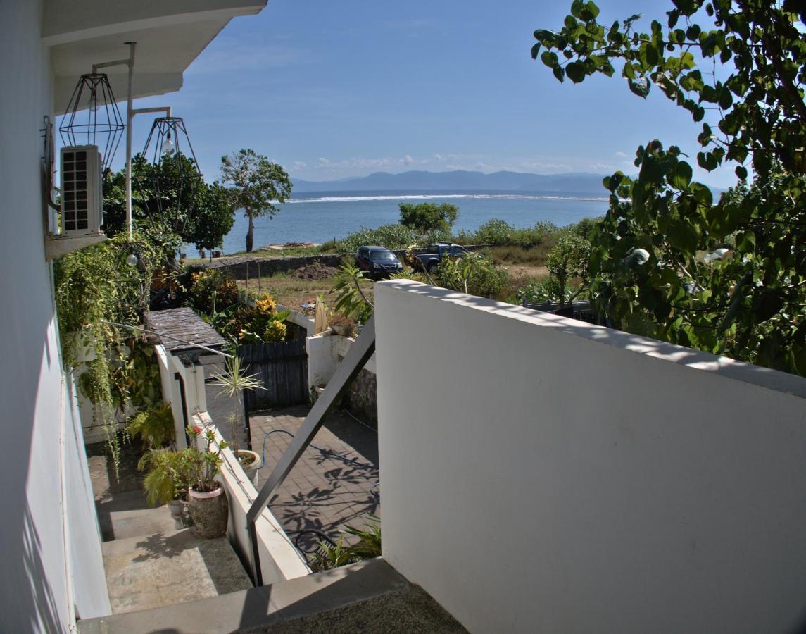 3 Waves Hotel Huu Exterior photo